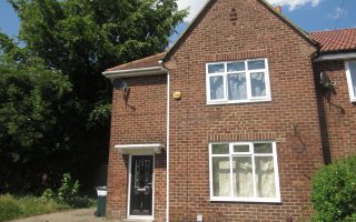 3 Bedroom House situated on Hadrian Road, Fenham, Newcastle Upon Tyne. NE4 9QL