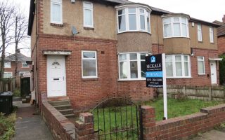 Three bedroom first floor flat on Tantobie Road within Denton Burn, Newcastle Upon Tyne, NE15 7DQ